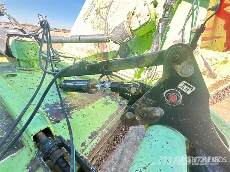 Schulte XH1500 Series 3 15 ft Flex Wing Rotary Cutter Arrancadores de Batatas