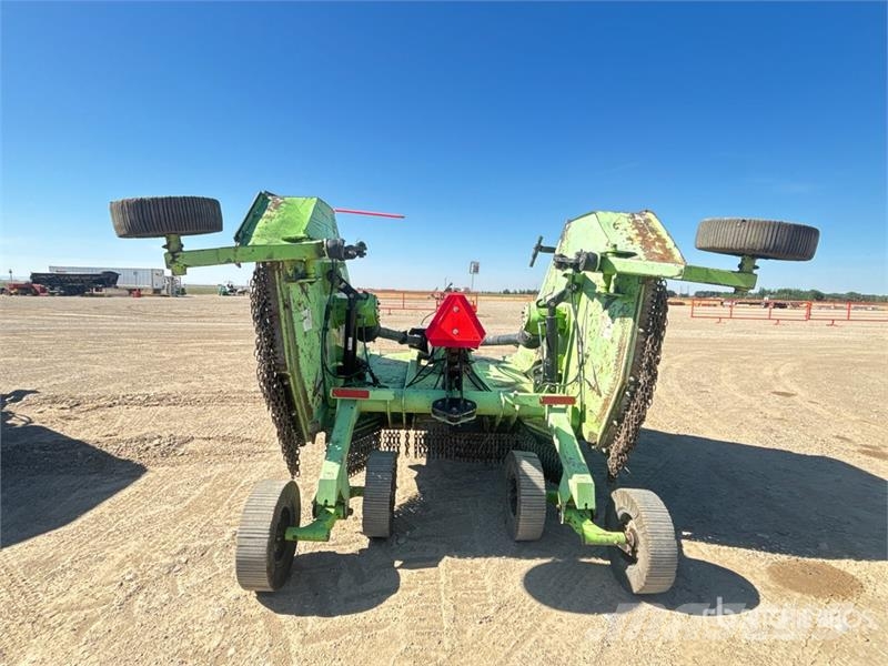 Schulte XH1500 Series 3 15 ft Flex Wing Rotary Cutter Arrancadores de Batatas