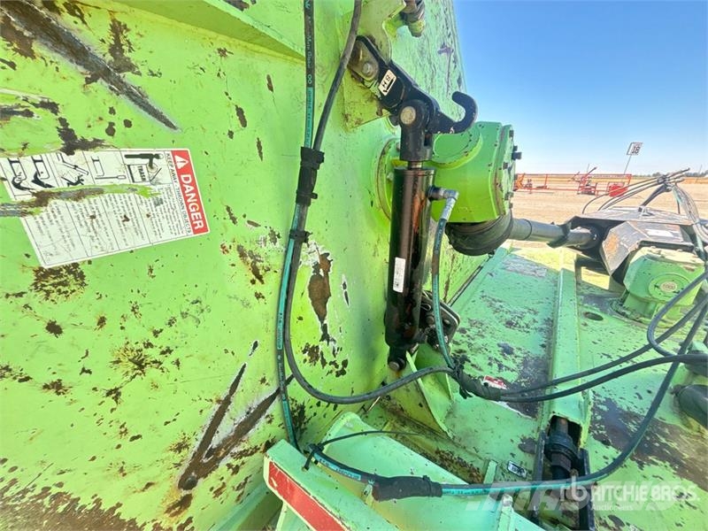 Schulte XH1500 Series 3 15 ft Flex Wing Rotary Cutter Arrancadores de Batatas