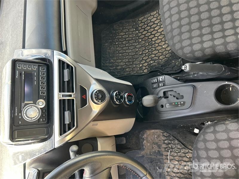  Scion iQ Automobile (Inoperable) Auto's