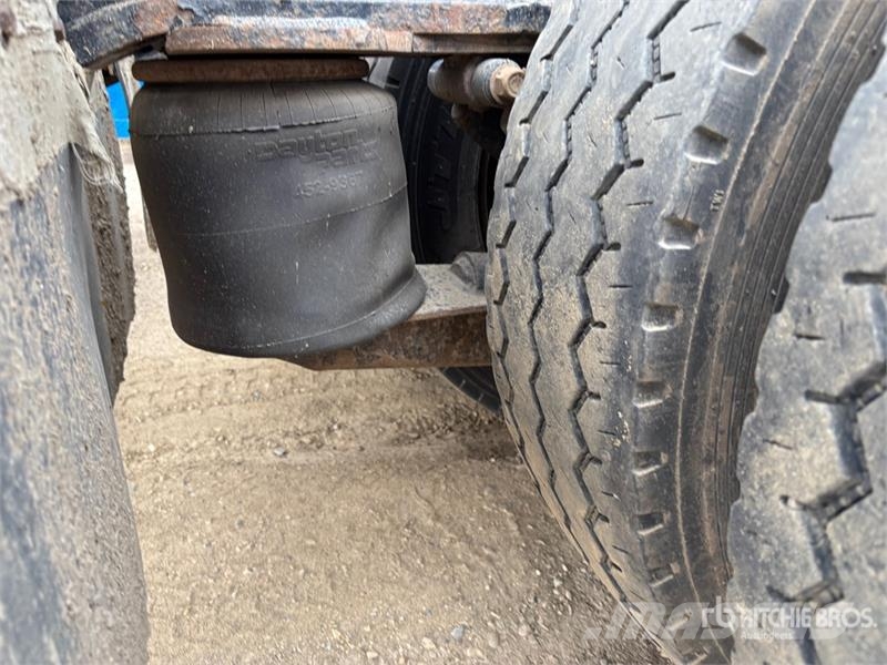 Scona 24LB 65 ft 24-Wheel Folding Neck Trailer Caricatore basso