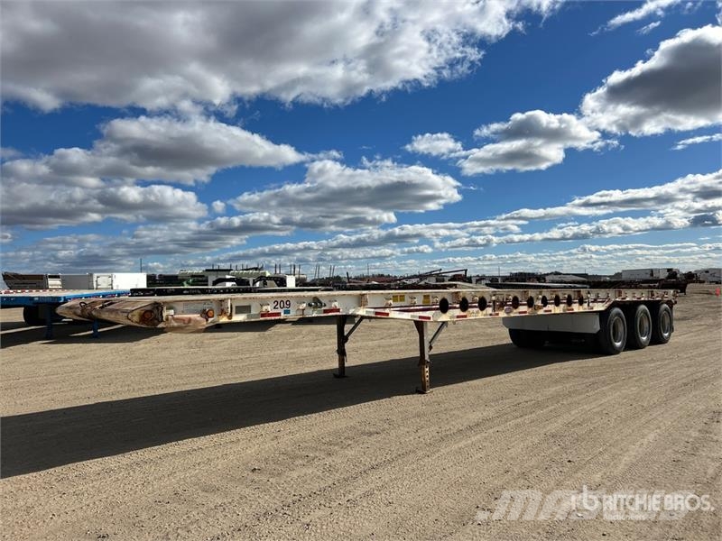 Scona 48 ft Tri/A Flatbed Oilfield Trailer Processing Equipment
