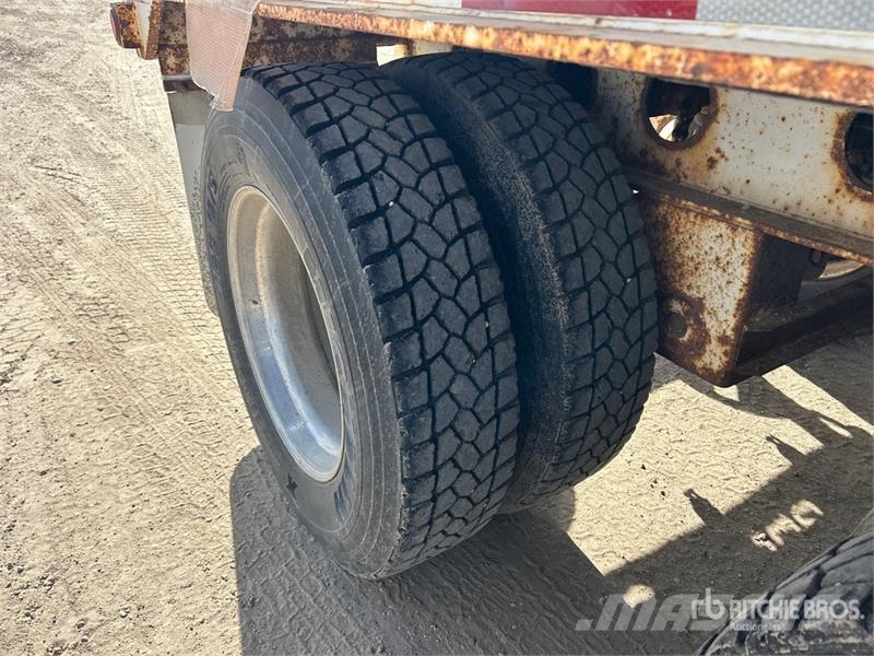 Scona 48 ft Tri/A Flatbed Oilfield Trailer Processing Equipment
