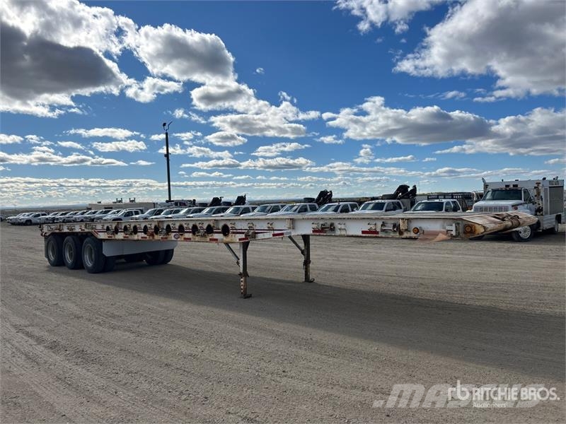 Scona 48 ft Tri/A Flatbed Oilfield Trailer Processing Equipment
