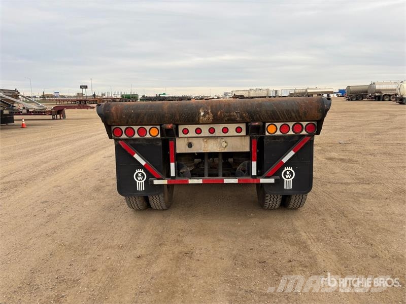 Scona 49 ft Tri/A Flatbed Oilfield Trailer Processing Equipment