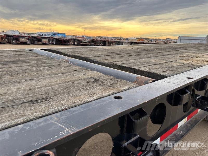 Scona 49 ft Tri/A Flatbed Oilfield Trailer Processing Equipment