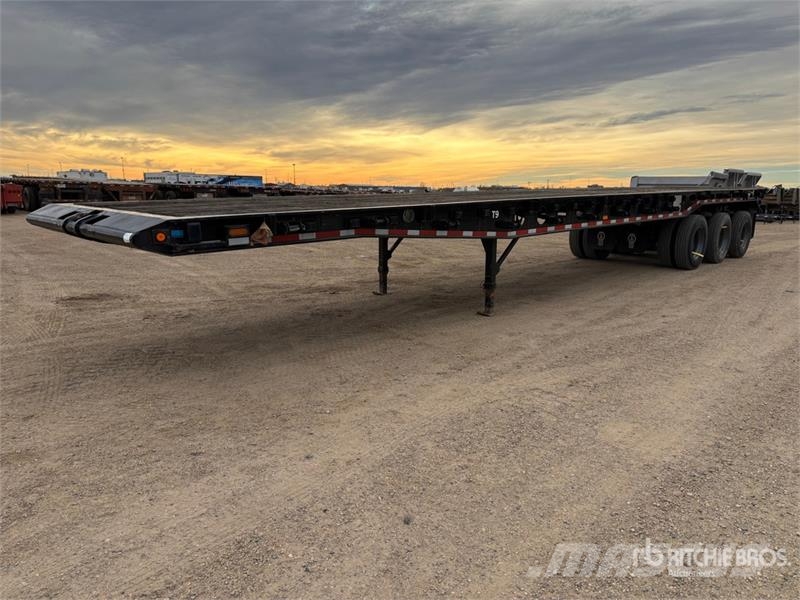 Scona 49 ft Tri/A Flatbed Oilfield Trailer Processing Equipment