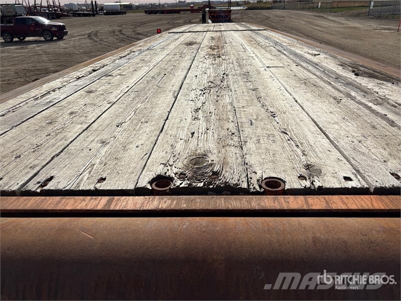 Scona 50 ft Tri/A Flatbed Oilfield Trailer Processing Equipment