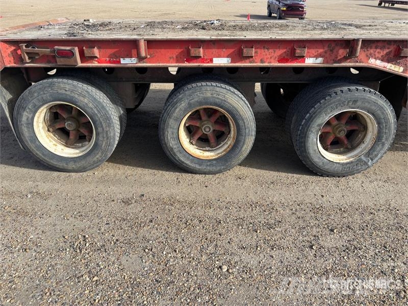 Scona 50 ft Tri/A Flatbed Oilfield Trailer Macchine utensili