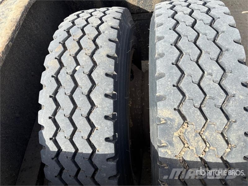 Scona 52 ft Tri/A Folding Neck Trailer Mélybölcsős