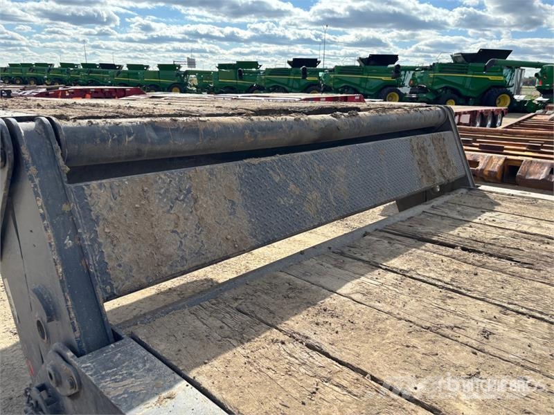 Scona 52 ft Tri/A Folding Neck Trailer Mélybölcsős
