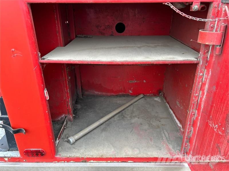 Scot Pierreville 4x2 Fire Truck (Inoperable) Gasilska vozila