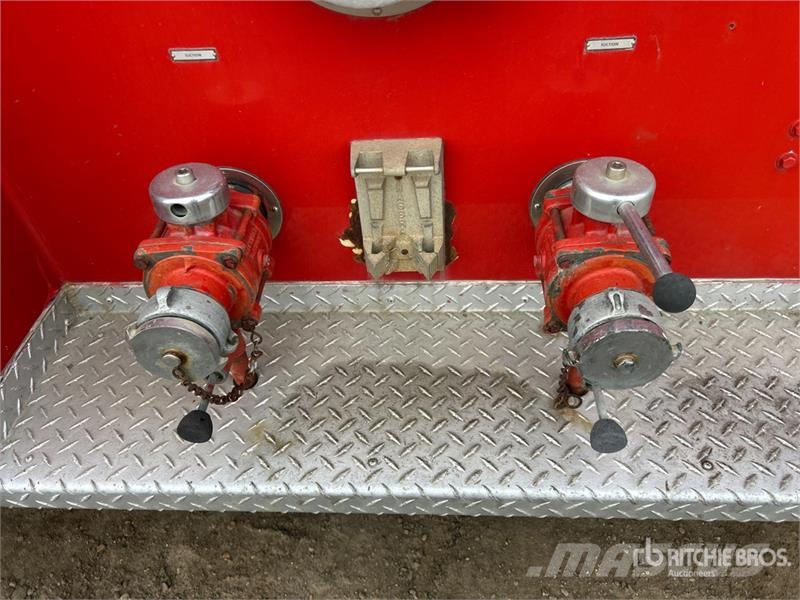 Scot Pierreville 4x2 Fire Truck (Inoperable) Gasilska vozila