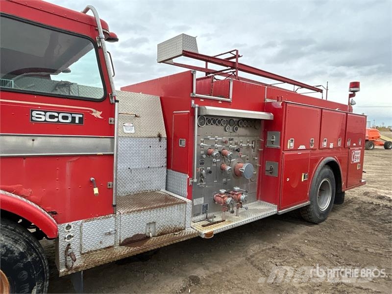 Scot Pierreville 4x2 Fire Truck (Inoperable) Gasilska vozila
