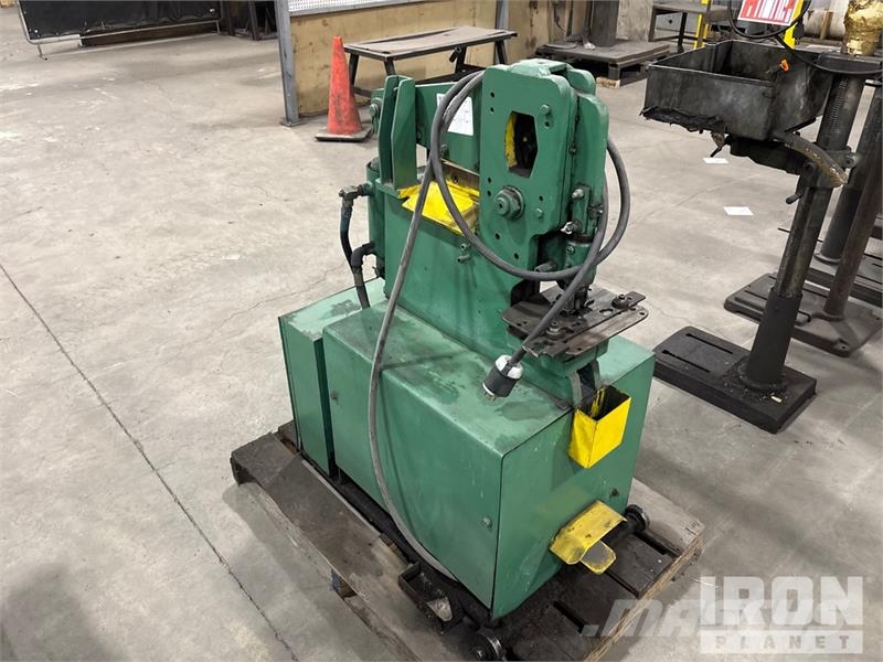  Scotchman Hydraulic Ironworker 207J4180 Punch Pres Andre komponenter