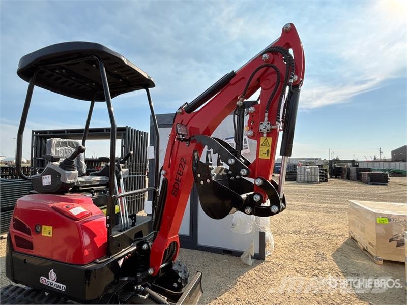  SDEE22-RED Mini Excavator (Unused) Miniexcavadoras