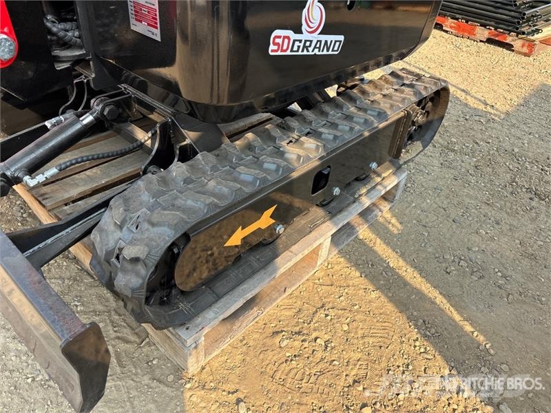 SDEE22-RED Mini Excavator (Unused) Mini Escavadoras <7t
