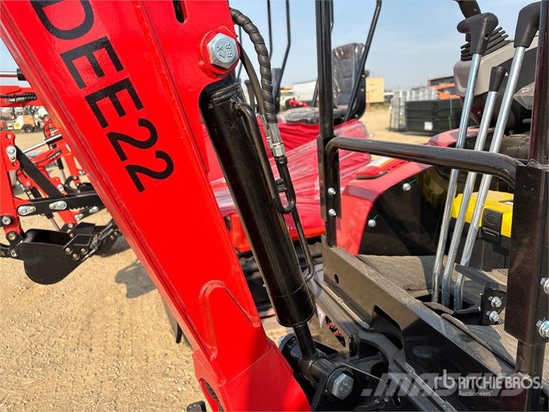 SDEE22-RED Mini Excavator (Unused) Mini Escavadoras <7t