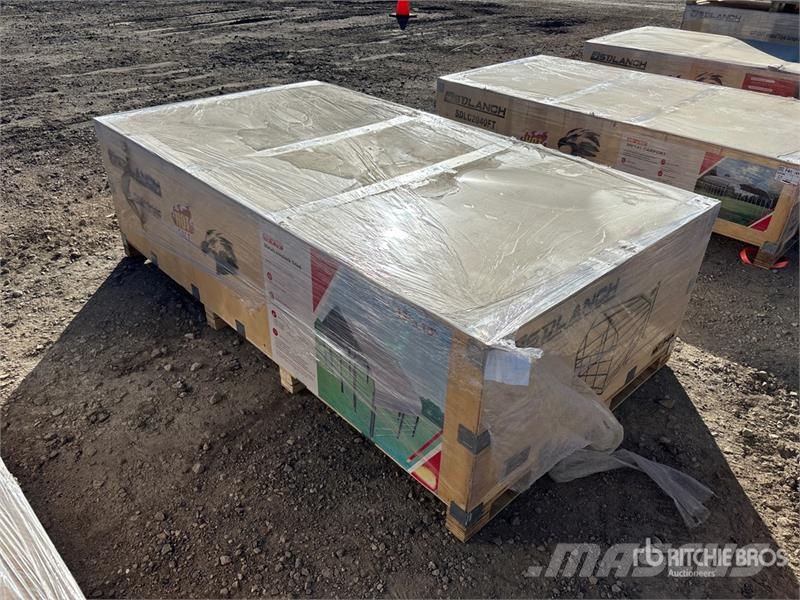 SDLGM1310F 13 ft x 10 ft Galvanized Metal Livestoc Ďalšie stroje a zariadenia pre živočíšnu výrobu