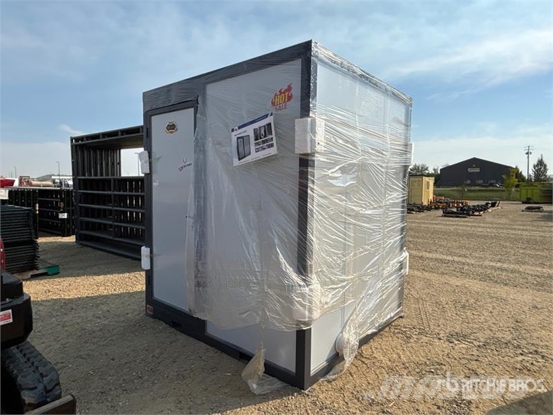SDLMT 6 ft 3 in x 6 ft 10 in Portable Toilet (Unus Drugi deli