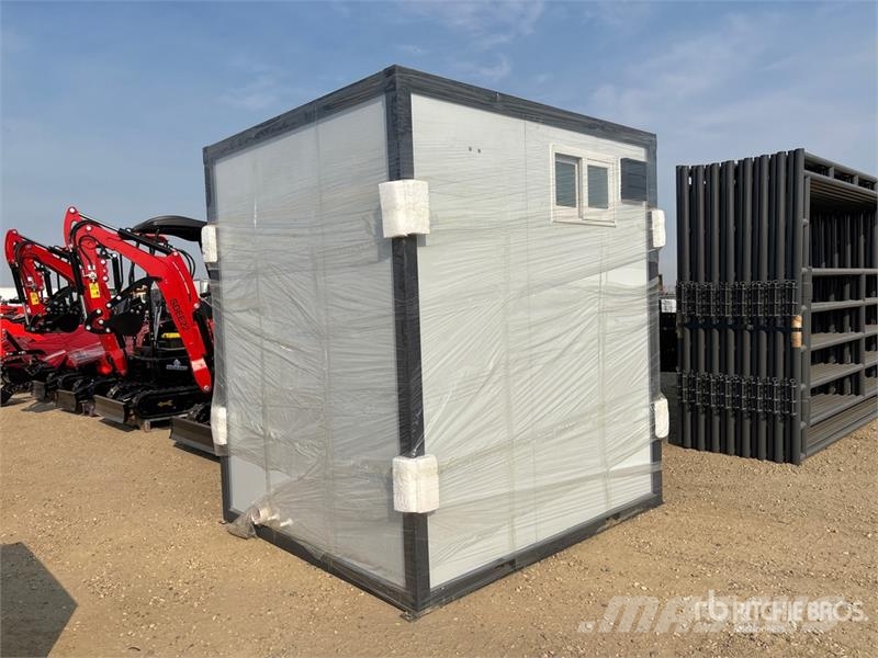 SDLMT 6 ft 3 in x 6 ft 10 in Portable Toilet (Unus Drugi deli