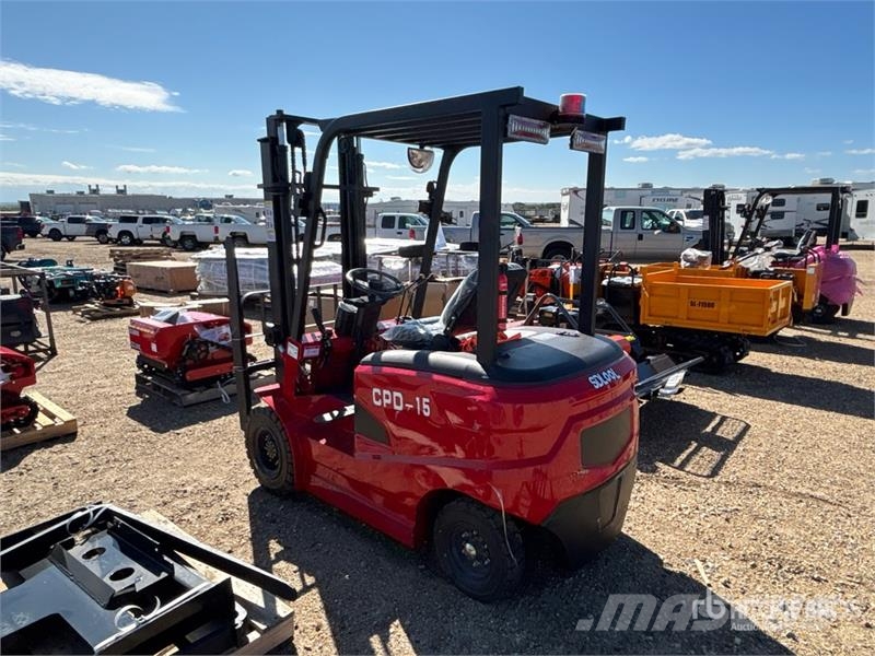  SDLOOL D-15 3300 lb Electric Forklift (Unused) Carrelli elevatori elettrici