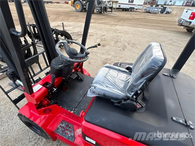  SDLOOL D15 3300 lb Electric Forklift (Unused) شاحنات ذات رافعات شوكية تعمل بالكهرباء