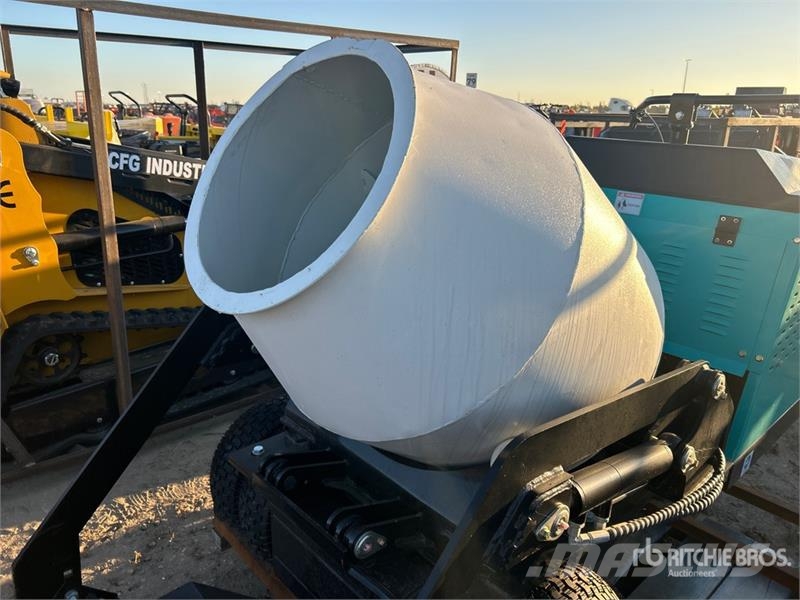 Sdlool MT800 Mobile Concrete Mixer Sonstige Baumaschinen