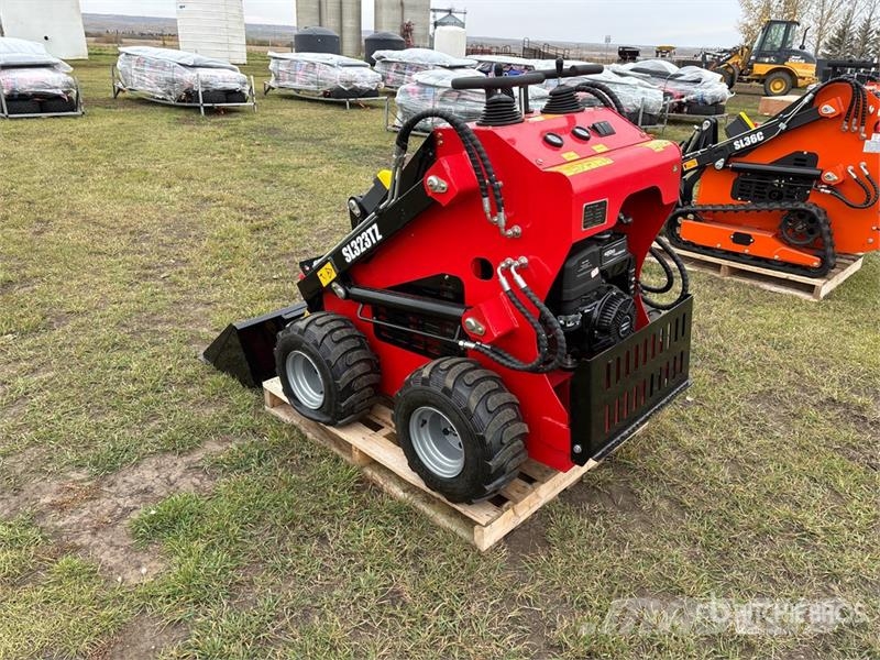  SDLOOL SL-323TZ Mini Skid Steer Loader (Unused) لوادر انزلاقية التوجيه