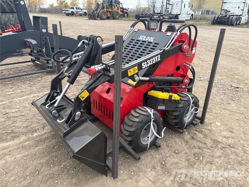  SDLOOL SL-323TZ Mini Skid Steer Loader (Unused) لوادر انزلاقية التوجيه