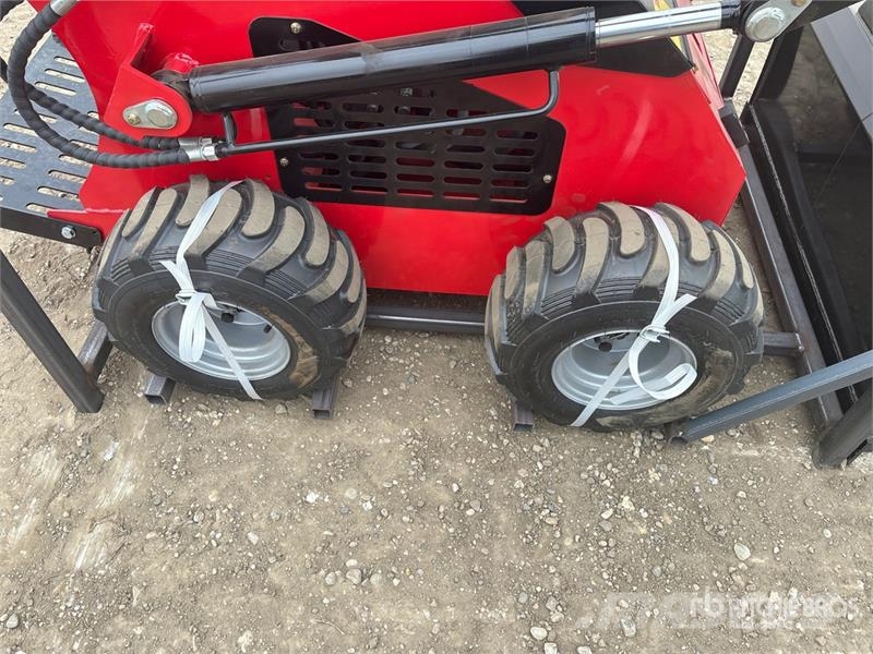  SDLOOL SL-323TZ Mini Skid Steer Loader (Unused) لوادر انزلاقية التوجيه