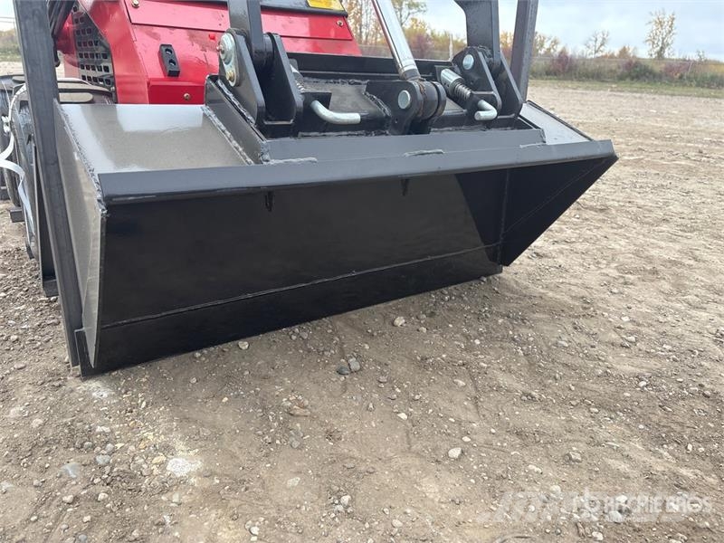  SDLOOL SL-323TZ Mini Skid Steer Loader (Unused) لوادر انزلاقية التوجيه