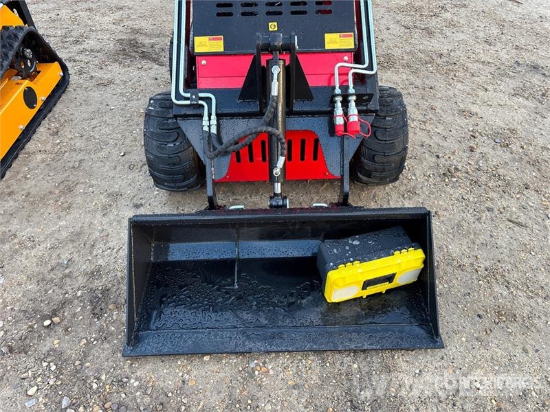 SDLOOL SL-323TZ Mini Skid Steer Loader (Unused) Liukuohjatut kuormaajat