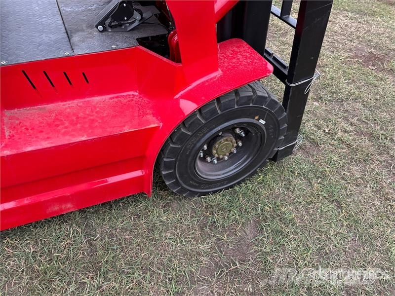  SDLOOL SL-E15 3300 lb Electric Forklift (Unused) شاحنات ذات رافعات شوكية تعمل بالكهرباء