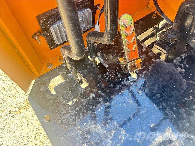 SDLOOL SL-J1500 Mini Crawler Dumper (Unused) Vehículos compactos de volteo
