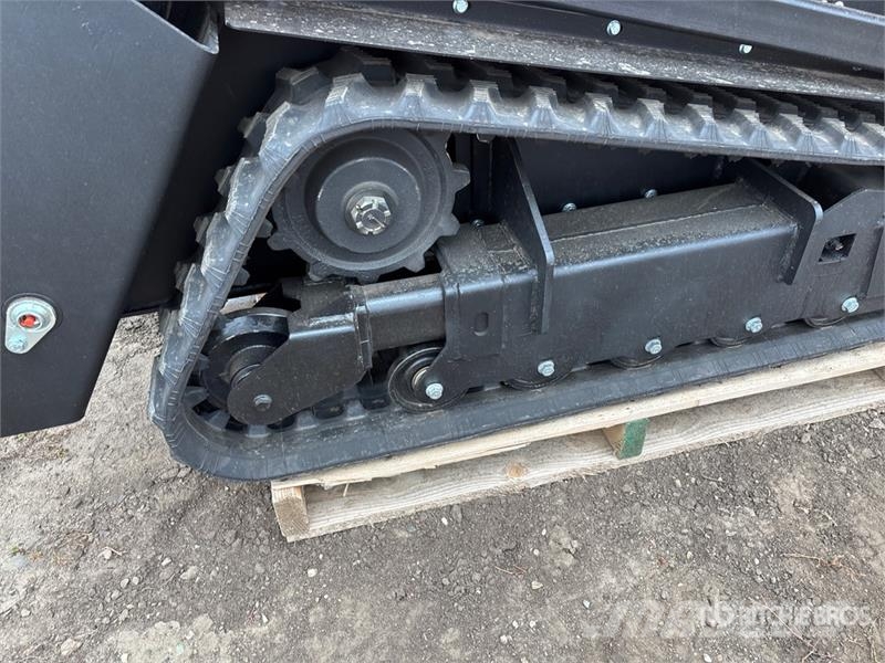  SDLOOL SL-V1000 Mini Compact Track Loader (Unused) لوادر انزلاقية التوجيه