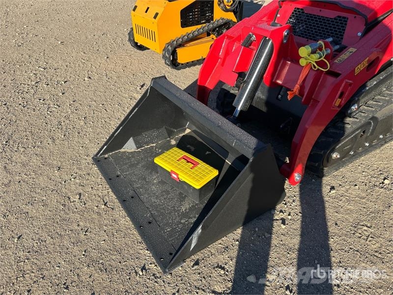  SDLOOL SL-V1000 Mini Compact Track Loader (Unused) لوادر انزلاقية التوجيه