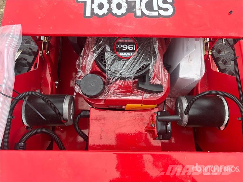  SDLOOL SL800 Remote Control Lawn Mower (Unused) ركوب الحشائش