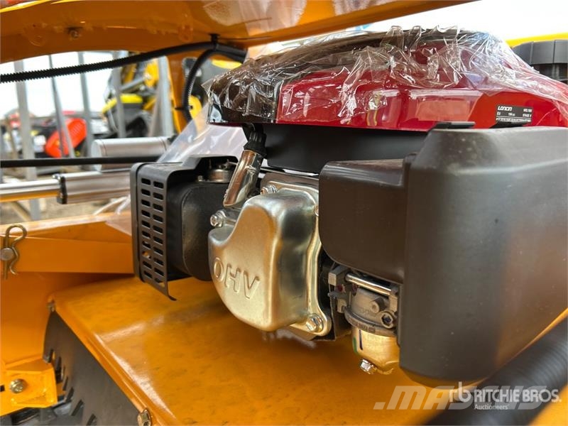 SDLOOL SL800 Remote Control Lawn Mower (Unused) Rijmaaiers