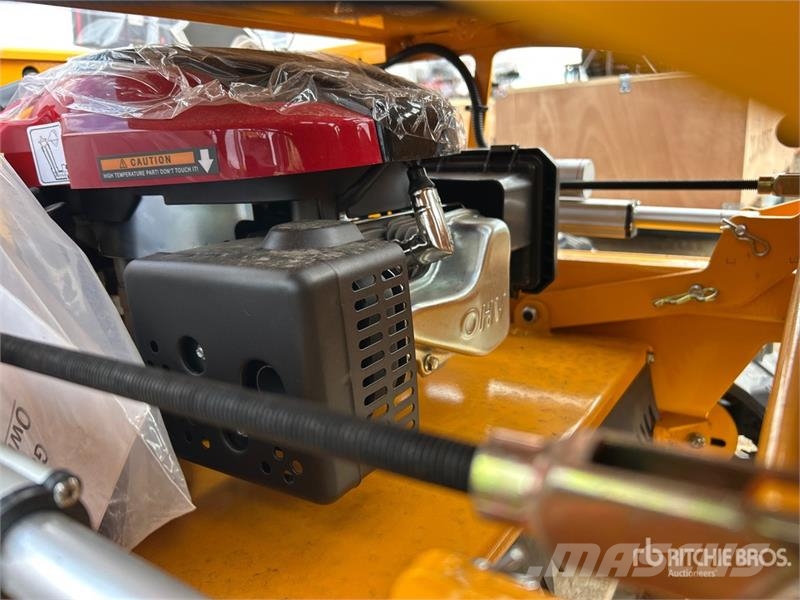 SDLOOL SL800 Remote Control Lawn Mower (Unused) Rijmaaiers