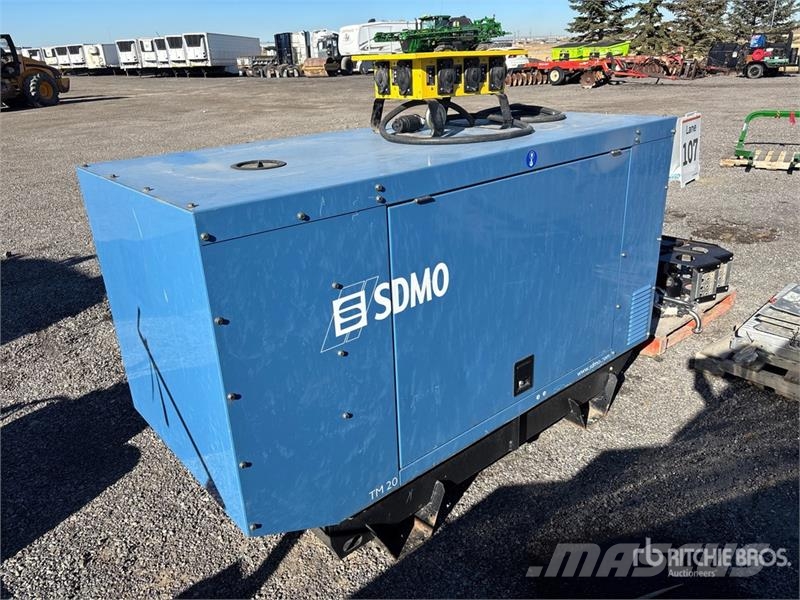 Sdmo TM20UCM 20 kW Generator Set Dyzeliniai generatoriai