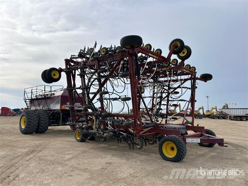 Seed Hawk 6612 66 ft Air Drill مثاقيب