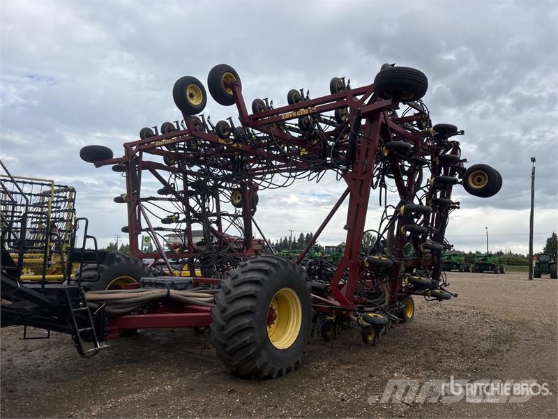 Seed Hawk 6612 66 ft Air Drill مثاقيب