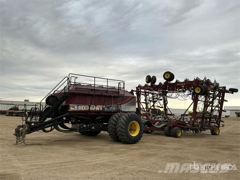 Seed Hawk 6612 66 ft Air Drill مثاقيب