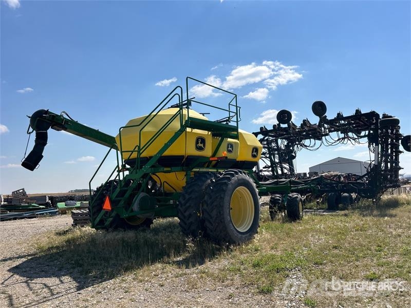 Seedmaster 6612 66 ft Air Drill مثاقيب