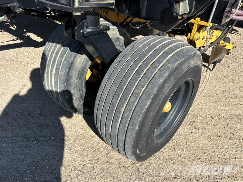 Seedmaster 7012 70 ft 0 in Air Drill Drillmaschinen