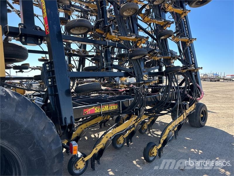 Seedmaster 7012 70 ft 0 in Air Drill Drillmaschinen