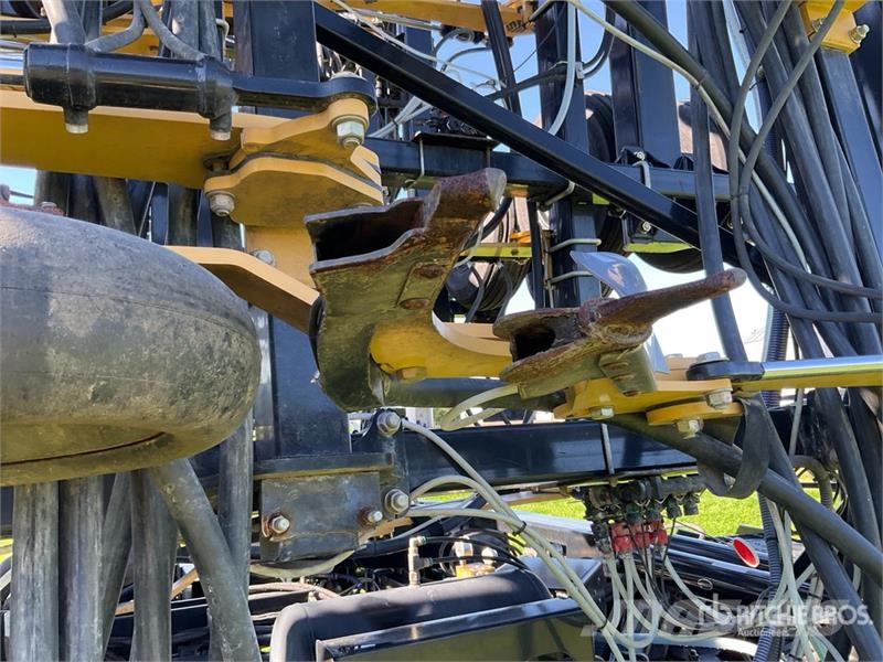 Seedmaster 7012 Ultra Pro II 70 ft Air Drill Külvikud