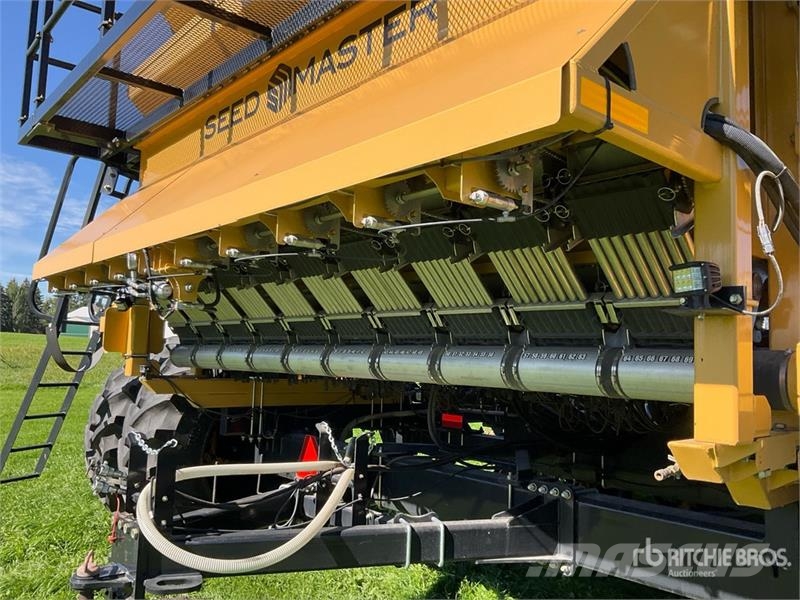 Seedmaster 7012 Ultra Pro II 70 ft Air Drill Külvikud