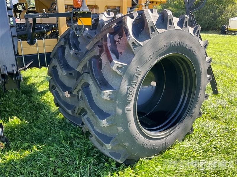 Seedmaster 7012 Ultra Pro II 70 ft Air Drill Külvikud